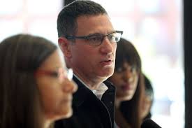 Chicago Teachers Union modifies proposals to try to reach a deal before  strike date, says ball now in city's court