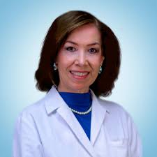 Sientes un terrible dolor que te impide caminar con normalidad? Debe ser  muy preocupante pensar que debes someterte a una cirugía de cadera… O no  volver a caminar. En este video te