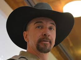 Tight race between Sumner and Ellison for sheriff