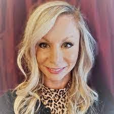 Amanda Bonardi's Instagram, Twitter & Facebook