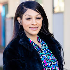 Jane Fellows's Instagram, Twitter & Facebook