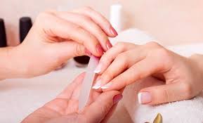 Come fare la ricostruzione unghie con metodo trifasico. Come Fare Le Unghie Con Il Gel A Casa Propia In Pochi Passaggi