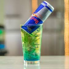 The Irish Trash Can Tipsy Bartender Recipe In 2020 Tipsy Bartender Cocktail Drinks Alcoholic Alcoholic Drinks