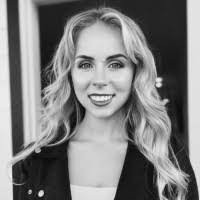 Ashley Bauer's Instagram, Twitter & Facebook