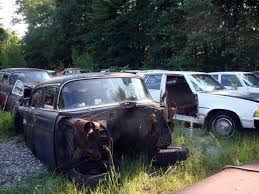 Vintage Chevy Auto Parts Yard Vintage Chevy Car Parts Junkyard Antique Chevrolet Junk Yard Car Parts Old Chevy Auto Salva Chevy Classic Cars Chevy Chevrolet
