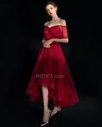 En matière de robe à épaules dénudées, il y a deux écoles : Epaule Denudee Dos Nu Asymetrique Tulle Peplum Robe De Ceremonie Robe Cocktail Evasee Originale Longue Derriere Pas Cher Ricici Com