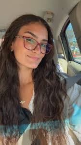 Manuela Reed's Instagram, Twitter & Facebook