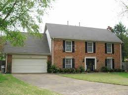 Germantown Home 1436 Cordova Road Germantown Tn 38138 Us Memphis Home For Sale Crye Leike Realtors Real Estate Garage Germantown Real Estate
