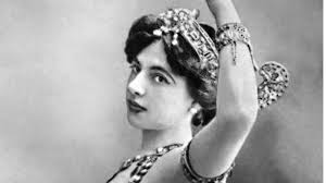 Find the perfect mata hari tanz mit dem tod photo call in berlin stock photos and editorial news pictures from getty images. Mythos Spionin Mata Haris Tanz Mit Dem Tod News Ausland Bild De