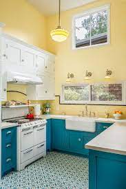 20 Modular Kitchen Colour Combinations