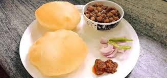 Crisp And Fluffy Instant Bhatura Recipe With Soda Water In 2020 Bhatura Recipe Recipes Walnut Recipes