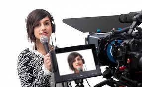 10 Essential Skills You Need To Become A Successful Broadcast Journalist
