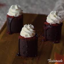 Hot Chocolate Cookie Mugs Video Recipe Video Hot Chocolate Cookies Delicious Desserts Mug Recipes