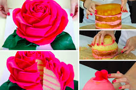 Comment Faire Ce Sublime Gateau En Forme De Rose3 5 70 16 Votes Ingredients Pour Chaque Gateau A La Vanille 375g De B Gateau Gateau A La Vanille Recette