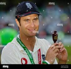 9 team hi-res stock photography and images