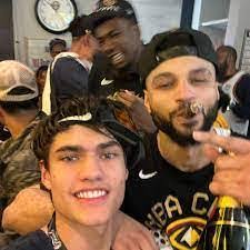 Hunter Mize's Instagram, Twitter & Facebook