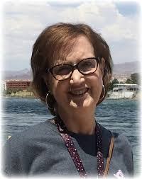 Evelyn Dailey's Instagram, Twitter & Facebook