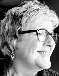 Pam Rutherford's Instagram, Twitter & Facebook