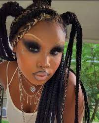 On Instagram Gm Besties Thank You Guys For 7k Omg Y2kpink Blackwomen Bedazzled Fash Bleached Eyebrows Blonde Eyebrows Edgy Makeup