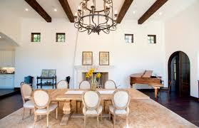 A timeless classic that looks beautiful in any setting, the eero saarinen's tulip dining table top is white and 42 round with a cast aluminum base and can easily seat four. Piano Dining Room Ideas Photos Houzz