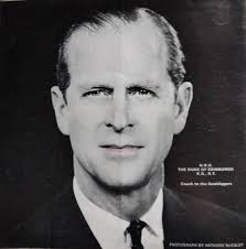 Two of the best scrum half's in the game in the 1970s Reg Bowden ( Widnes )  Kevin Dick ( Leeds ) but in the Challenge Cup Final in 1977 Kevin had