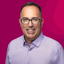 Richard Courchesne's Instagram, Twitter & Facebook