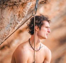 He is widely considered to be the greatest sports climber in the world, but adam ondra of the czech republic was the underdog at the sport's . Adam Ondra Erfolglos In Perfecto Mundo 9b Lacrux Klettermagazin