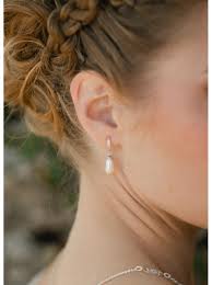 Bienvenue sur ma chaîne !!!voici un tuto très facile de création de boucles d'oreilles. Boucles D Oreilles Mariee Hannah Avec Perles Et Dormeuses Strassees So Helo