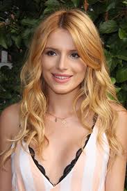 The Best Celebrity Hair and Makeup Looks of the Week