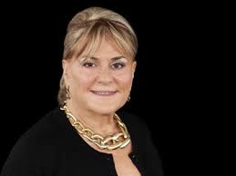 Jeannette Bernstein's Instagram, Twitter & Facebook