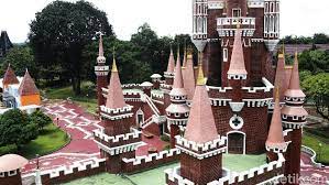 Tmii is the result of an idea ibu tien shoeharto on 13 march 1970 in order to create a sense of patriotism to the entire nation of indonesia, and the indonesian mini beautiful garden built in 1972 with. 4gim Il6azyeum
