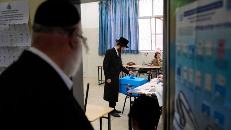 Israelis Vote on Netanyahu’s Future After Three Years of War and Regional Conflict