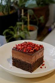 Looking for easy dessert recipe ideas? 8 No Fail Cake Shops In Klang Valley To Have Your Cake And Eat It Too