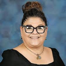 Lisa Whitmire's Instagram, Twitter & Facebook