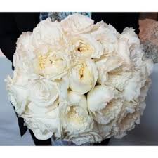 This listing is for a 17 piece package including the following items: White Roses Wedding Bouquet Toronto Bulk Flowers