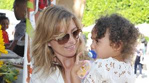 The grey's anatomy star, 47, and her husband chris ivery have welcomed their third child, son eli christopher ivery, her rep confirms to people. The Real Reason Ellen Pompeo Stayed On Grey S Anatomy