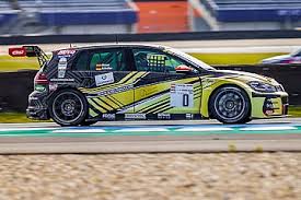 Max kruse, right, launched max kruse racing earlier this yearcredit: Max Kruse Racing Fahrt Absolut Schnellste Rennrunde Tourenwagen Allgemein Motorsport Xl