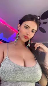 Big boobs clothed | Page 319 | XNXX Adult Forum