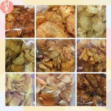 Asyik beli je di pasar malam, lepas ni bolehlah cuba buat sendiri. Kerepek Ubi Original Pedas Basah Pedas Kering Lada Hitam Kari Bbq Jagung Cheese Kj Shopee Malaysia