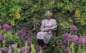 Remembering Rosemary Verey English Garden Design English Garden Famous Gardens