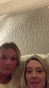 Tess Boone (@tessboone)