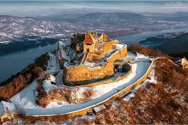 Hungary On Instagram Photo Zoltangaborphotography Admin Petiinstaa Europe Europa Europa Magyarorsza Beautiful Castles Castle Medieval Castle