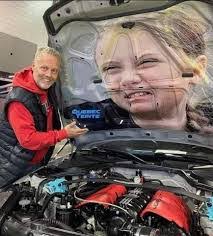 Greta Hood's Instagram, Twitter & Facebook