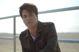 We did not find results for: A Year After Juan Gabriel S Death Son Luis Alberto Aguilera S Music Career Takes Off