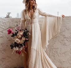 Stili e colori incredibili tra cui scegliere, vestiti da sposa vintage è perfetto per te. Gli Stili Della Sposa La Sposa Vintage Anni 70 Matrimonio A Bologna Blog