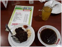 Warung pecel bu tutik lokasi jalan salak, belakang sd negeri keniten, ponorogo. 10 Top Kuliner Banyuwangi Firmankasan Com