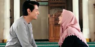 Line vivivina / wa 081282304867 bit.ly/2shaz2m. Cut Meyriska Dan Roger Danuarta Menikah Bulan Depan Merdeka Com