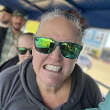 To the state trooper who pulled up behind me while I was unfortunately  heaving