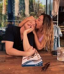 We did not find results for: Joana Duarte Volta A Declarar Se Ao Namorado Tanto Amor Nas Redes Vidas