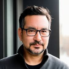 Paul Preiss's Instagram, Twitter & Facebook